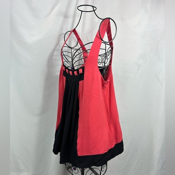 Marc by Marc Jacobs pink and black 100% silk flowy blouse size 8 - Picture 5 of 9